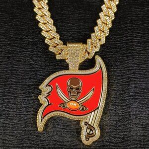 NFL Tampa Bay Buccaneers Necklace Pendant Cuban Chain Link Football Jewelry